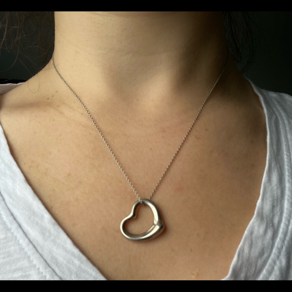 🤍🤍🤍Tiffany & Co. open heart pendant🤍🤍🤍